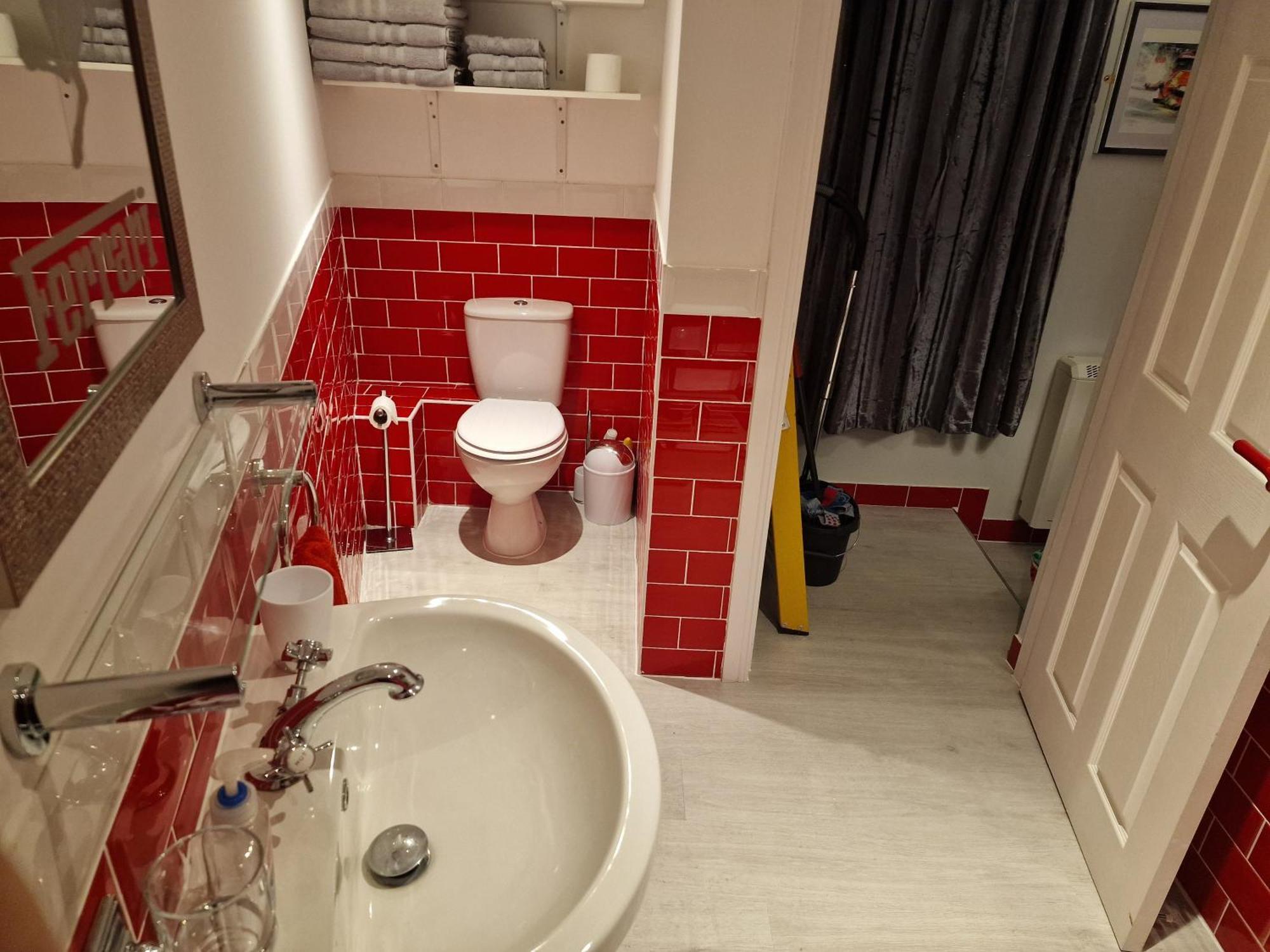 Joiners Arms - Studio Apartments マーケット・ドレイトン エクステリア 写真